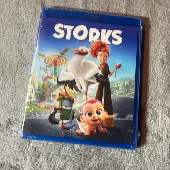 NEW Storks Blu ray - Picture 1 of 4